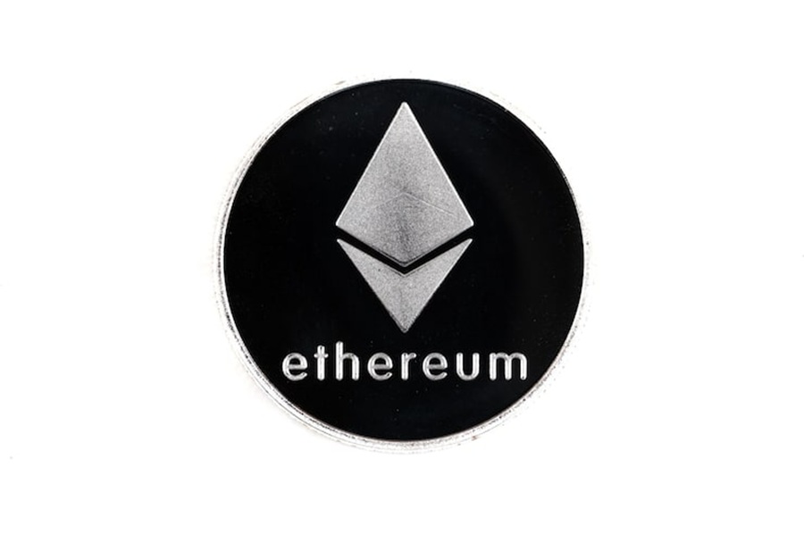 Ethereum Large-Holder Activity Drives Short-Term Consolidation, Instability — Details